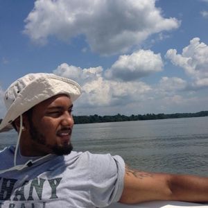 Meet your Posher, Adrian